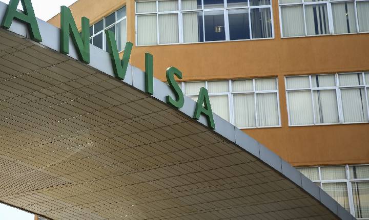 Anvisa suspende propaganda enganosa de suplementos alimentares