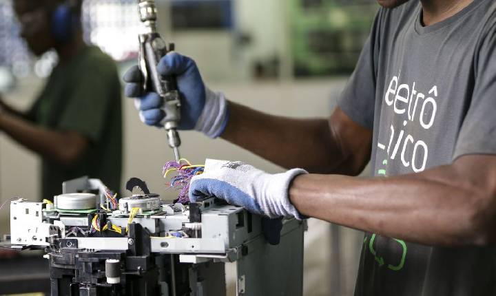 CMN amplia incentivo nacional em linha de crédito do FAT para inovação