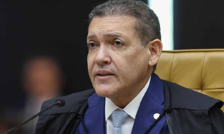Kássio Nunes Marques cai na rede de prostituição, corrupção e dinheiro sujo de Vorcaro e deixa bolsonarismo nu