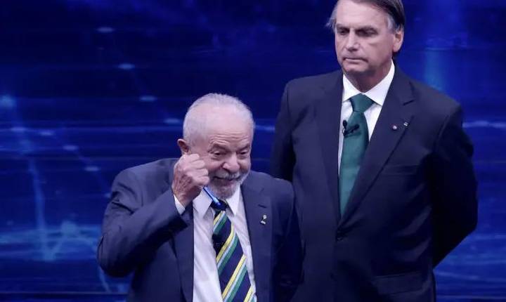 Quem gastou mais no cartão corporativo: Lula ou Bolsonaro?