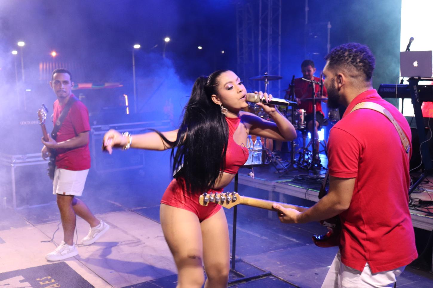 Quatro atrações animam a terceira noite do Carnaval do Povo em São Raimundo Nonato