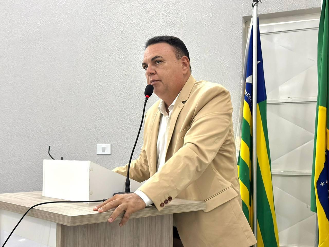 Prefeito Rogério Castro apresenta à Câmara projeto de reforma administrativa da Prefeitura de São Raimundo Nonato