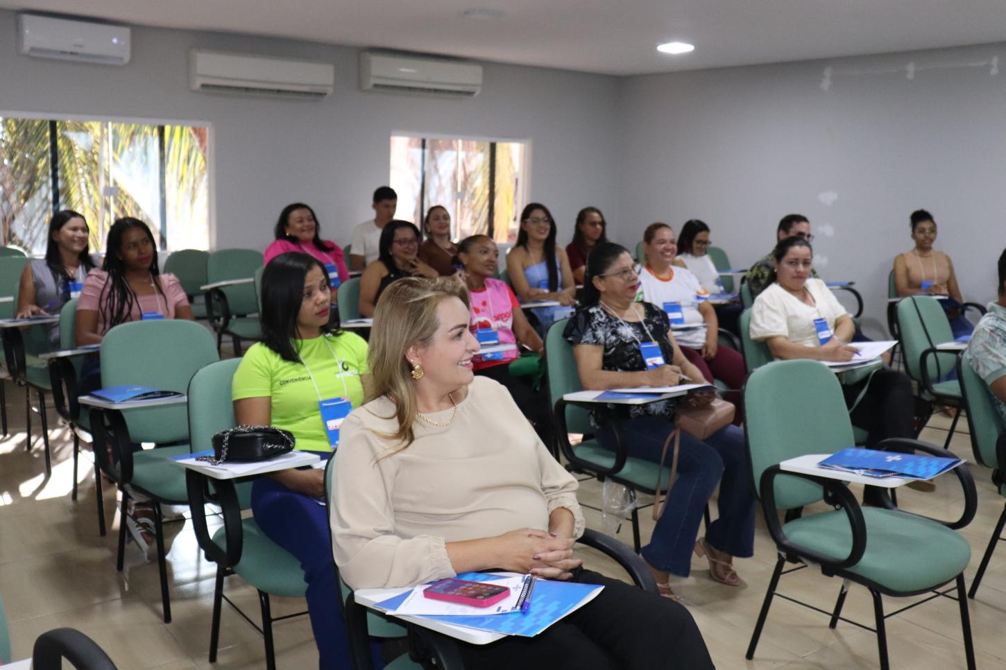 Oficina capacita profissionais com estratégias para melhorar atendimento ao cliente em São Raimundo Nonato