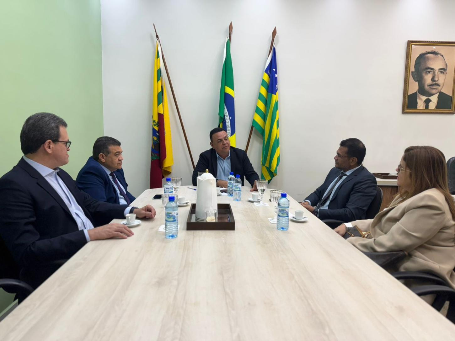 Prefeitura e Justiça Federal debatem realização de Fórum de Inovação e construção de Cidade Judiciária em São Raimundo Nonato