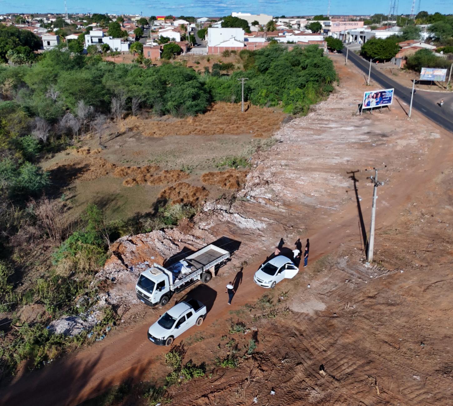 “Pega Sujão”: São Raimundo inicia monitoramento e flagra descarte irregular de lixo no primeiro dia da operação