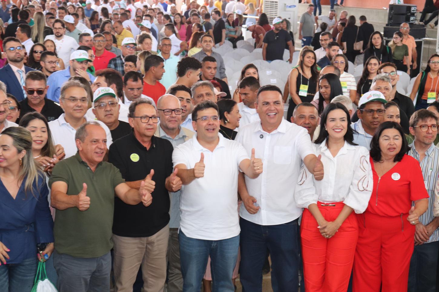 Diálogos pelo Piauí: São Raimundo Nonato sediou a 6ª Edição com a presença do Governador Rafael Fonteles na Plenária deste sábado (2)