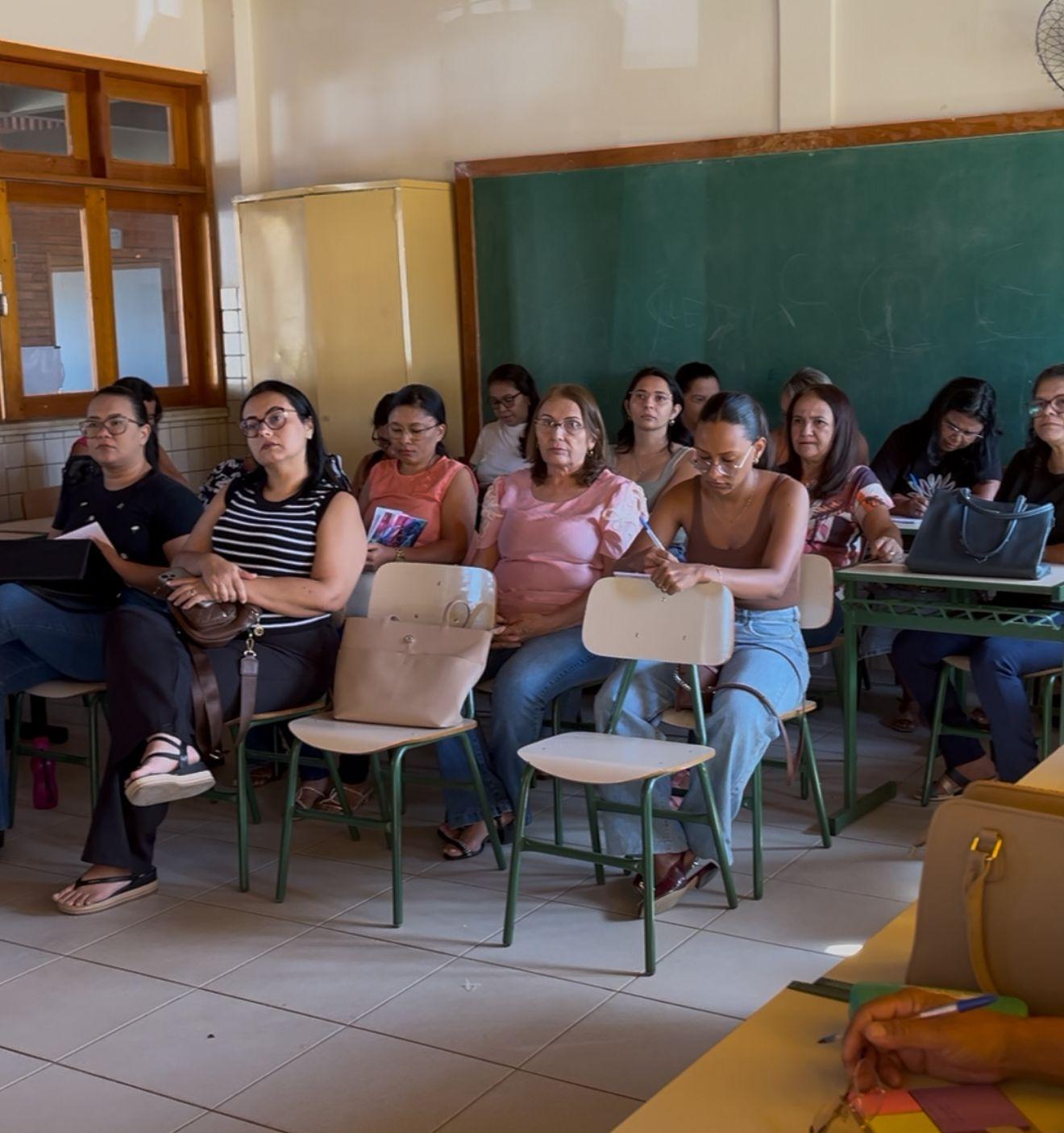 Diretores e coordenadores participam de formação do PPAIC para fortalecer práticas pedagógicas em São Raimundo Nonato