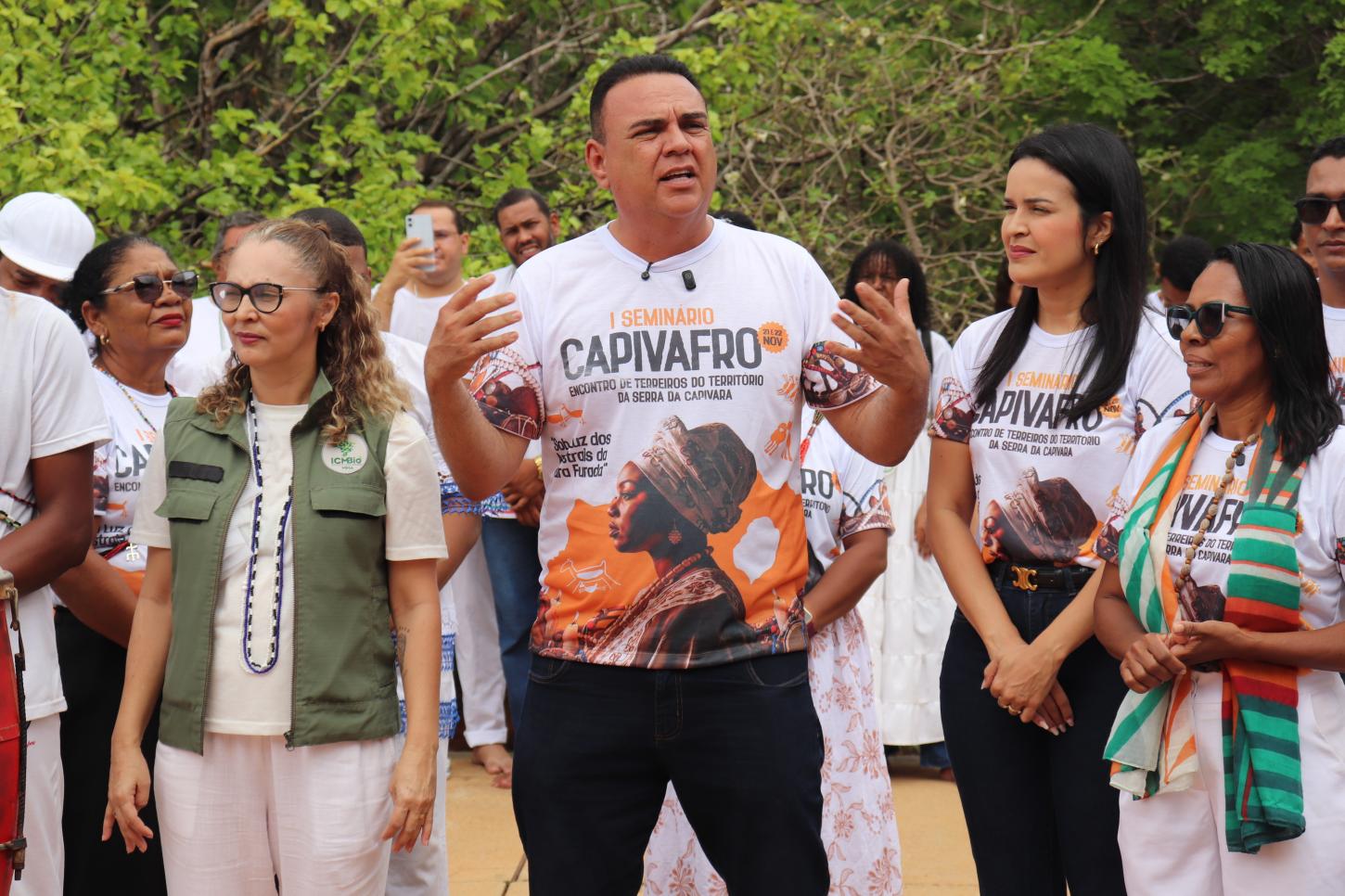 Religiosidade e ancestralidade marcam a abertura do I Seminário CAPIVAFRO no Anfiteatro da Pedra Furada