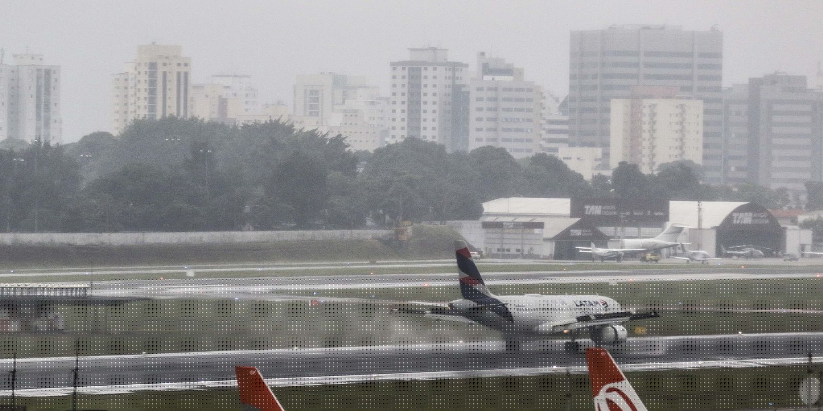 Defesa Civil de SP alerta para temporais desta quinta até sexta