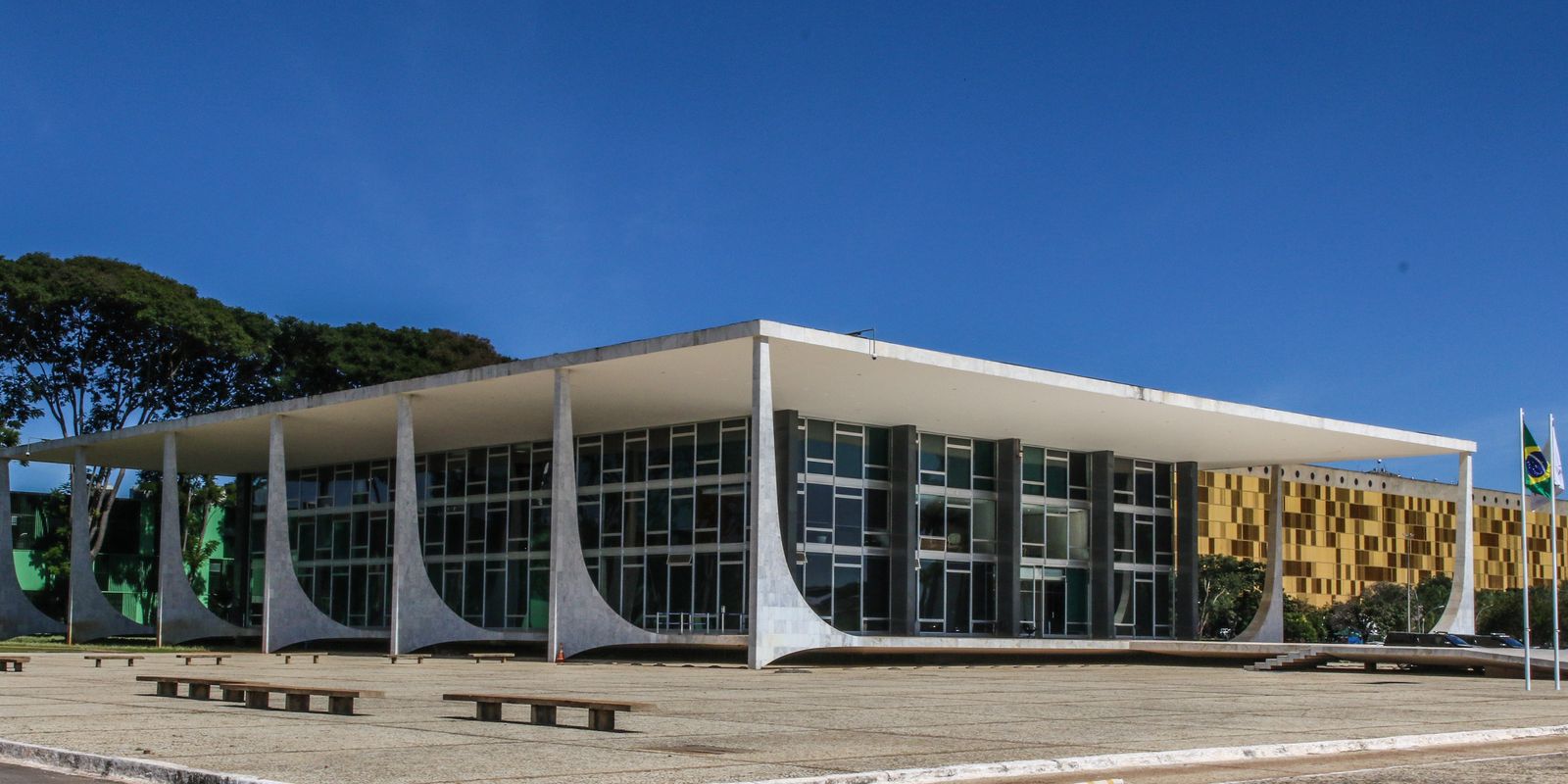 STF valida proibição de devedor contumaz pedir recuperação judicial
