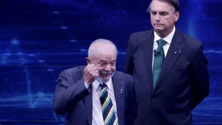 Quem gastou mais no cartão corporativo: Lula ou Bolsonaro?
